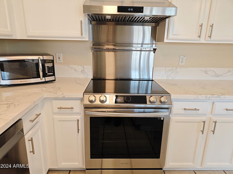 1st image of 1701 W AMBERWOOD Drive