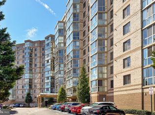 19385 Cypress Ridge Ter UNIT 712, Leesburg, VA 20176