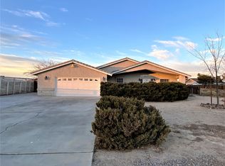 9825 Evelyn Ave, California City, CA