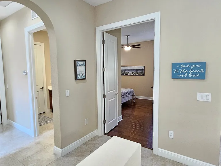 10361 Crooked Creek Dr — Photo 48