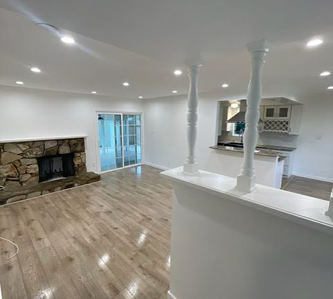 4th image of 10838 Dempsey Ave