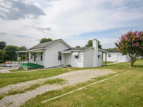 107 Morton St, Radford, VA 24141