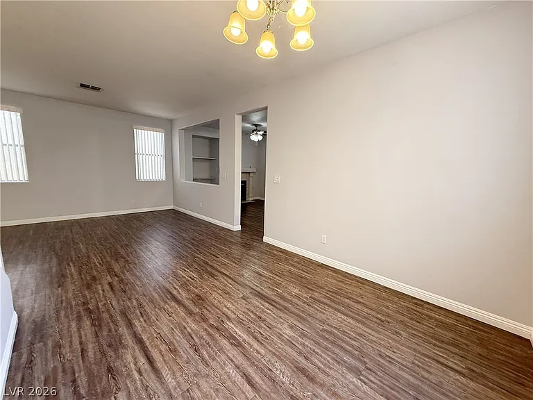 2185 Polynesia Cir — Photo 7