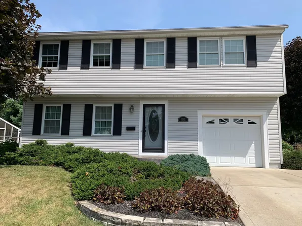 1812 Cherrywood Dr, Newark, OH 43055