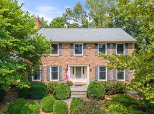 60 E Roman Ridge Rd, Mount Sidney, VA 24467