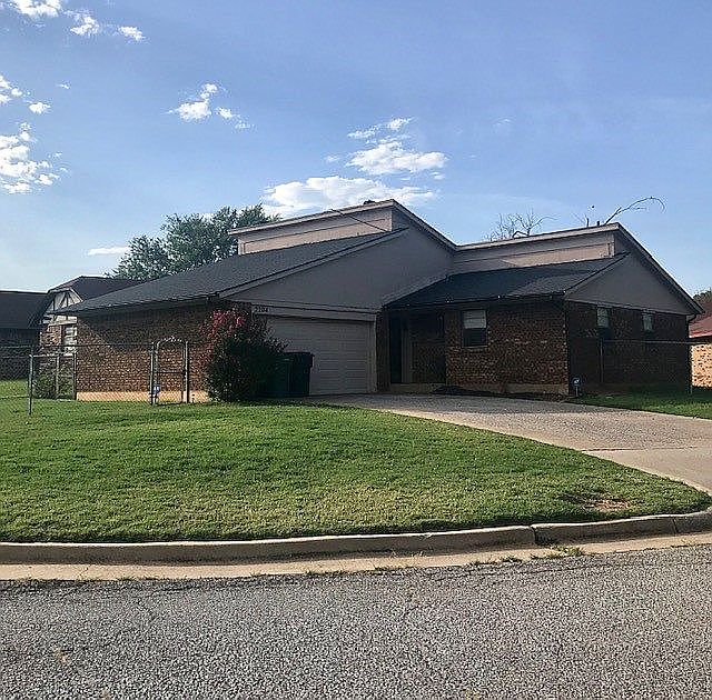 1st image of 2204 Warrior Cir
