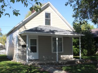 512 2nd St SW, Jamestown, ND 58401