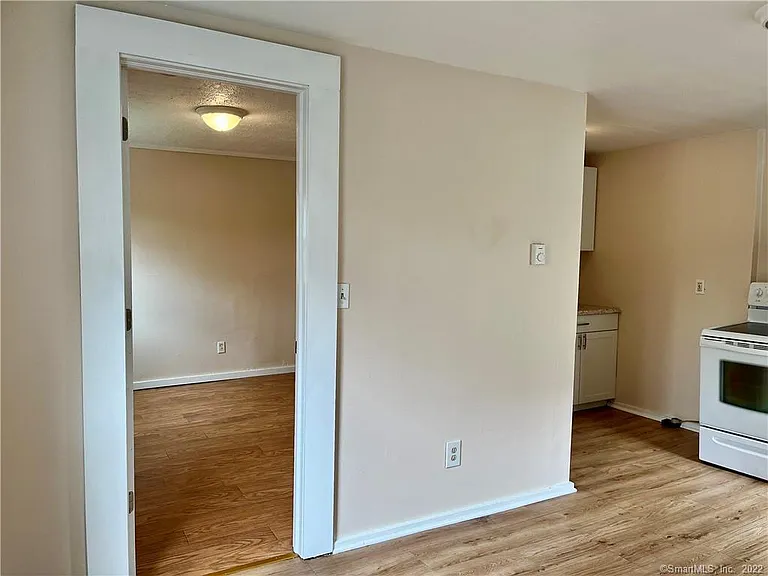 83 Lebanon Ave #3 — Photo 10