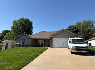 4516 Libby Ln, Saint Joseph, MO 64503