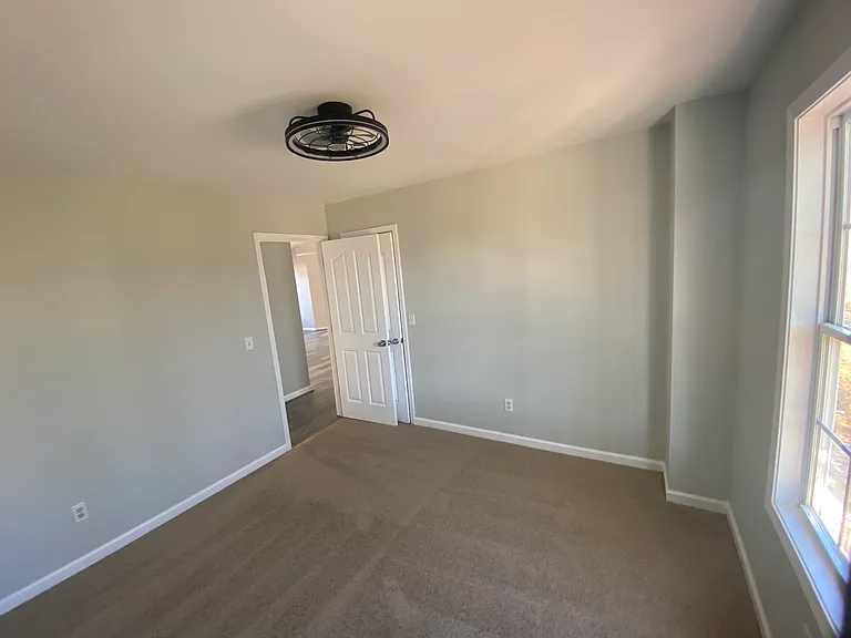 6647 Vail Pass — Photo 4