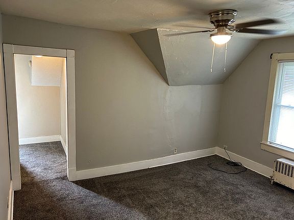 2nd image of 1422 Central Ave #2A