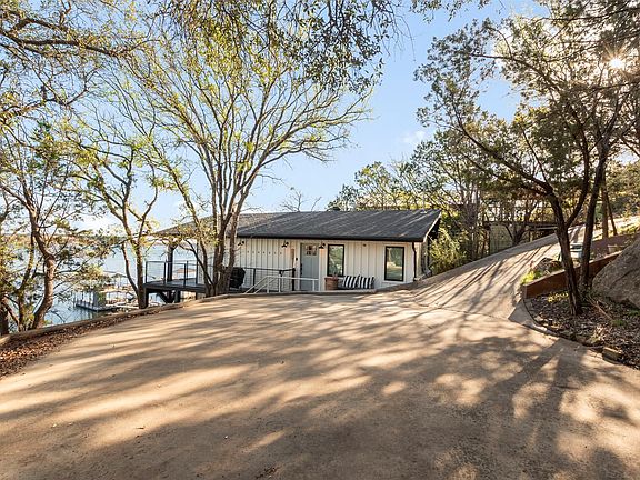 2nd image of 2179 Trail Ridge Rd #2