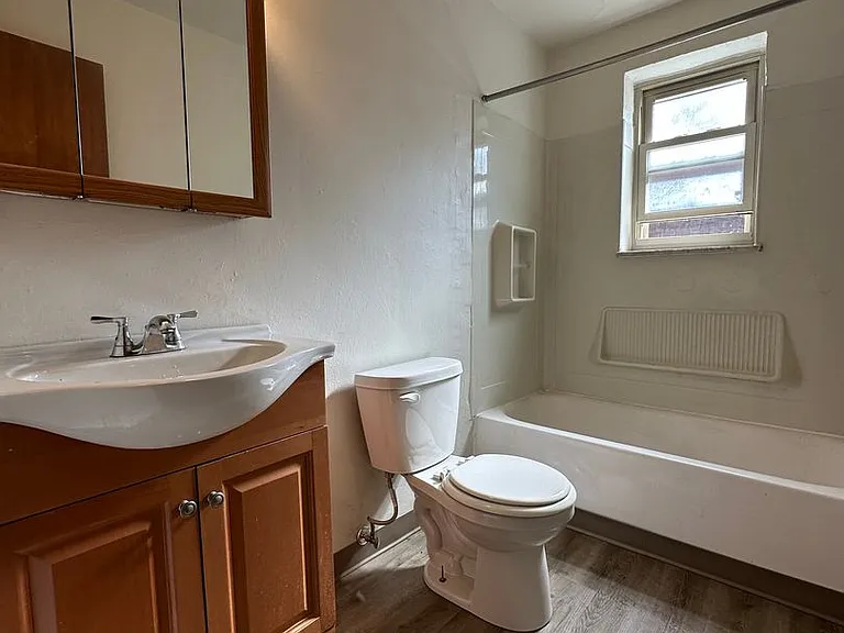 511 Freeport Rd — Photo 22