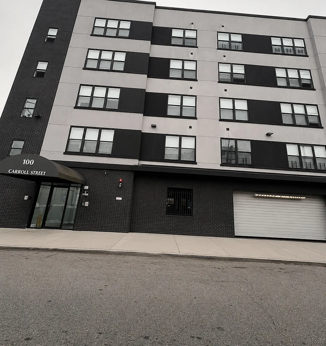 Studio, $1,431 — Photo 1