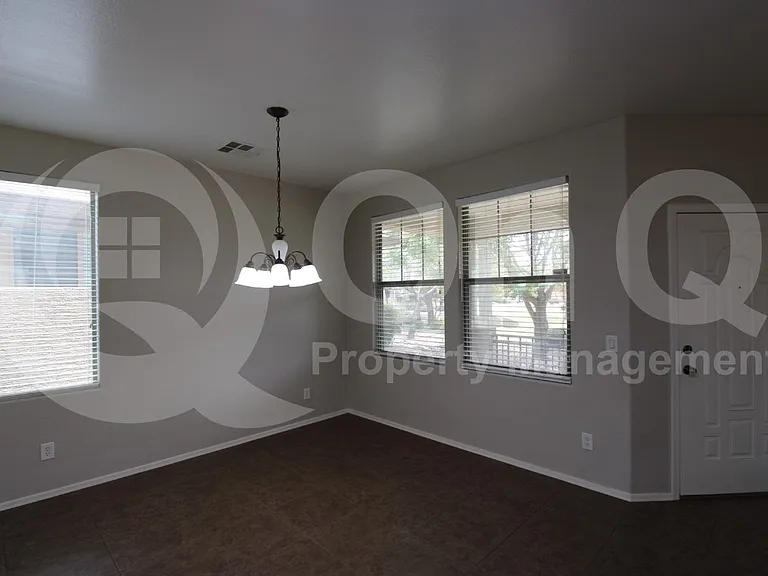 1876 S Sinova Ave — Photo 11