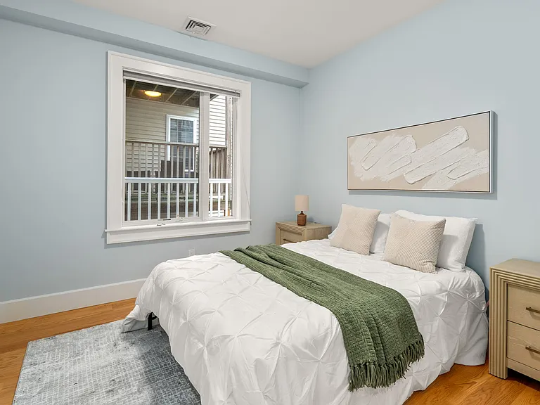 17 Vinton St #1 — Photo 9