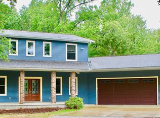 5336 Barton Rd, North Ridgeville, OH 44039