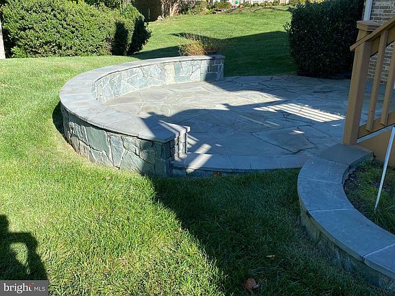 5th image of 6502 Sunny Hill Ct