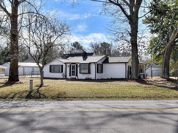 3rd image of 232 Old Wagener Rd