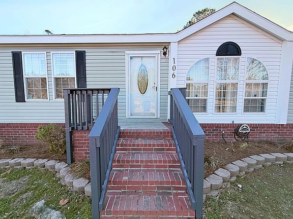 4th image of 106 Airborne Way