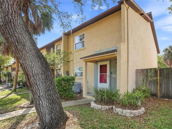 8314 Civic Rd, Tampa, FL 33615