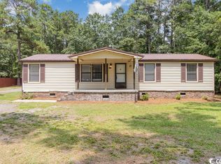 676 Pine Oaks Farm Rd, Aynor, SC 29511