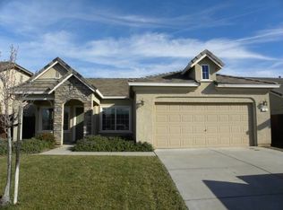 12 Garden Flower Ct, Sacramento, CA
