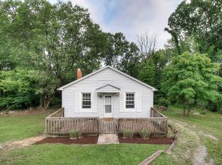 2928 Ashley St, Kingsport, TN 37664