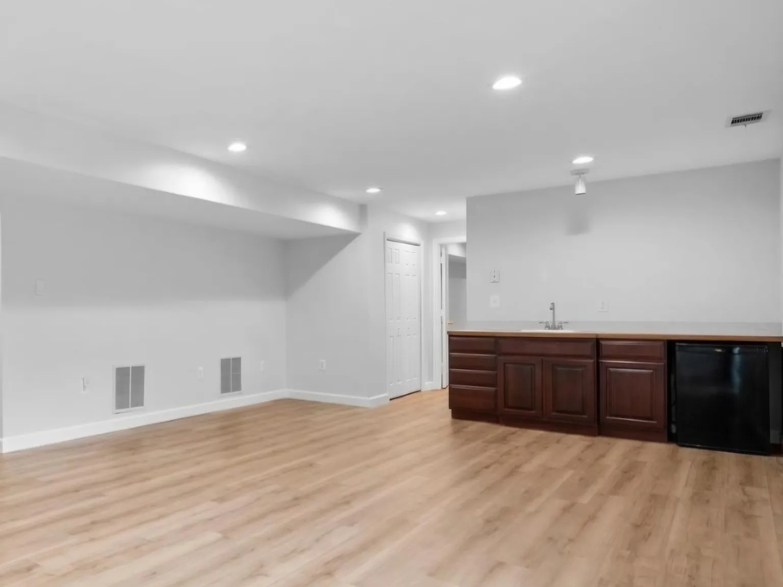 1 bed, 800 sqft, $1,500 — Photo 1