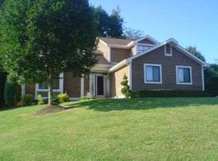 15401 Weldin Dr, Woodbridge, VA 22193
