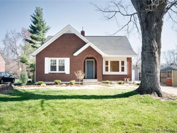 440 N Clark Boulevard, Clarksville, IN 47129