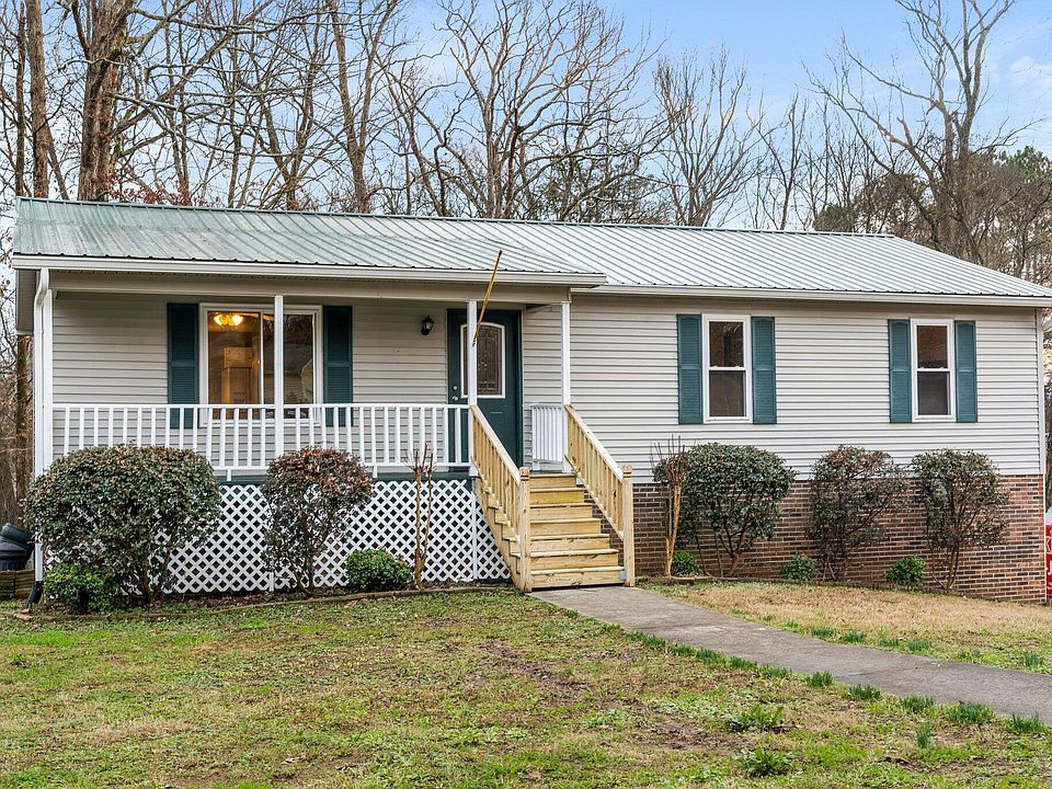 1st image of 132 Singletree Dr NW