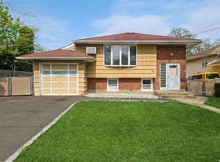 965 Merrick Ave, Merrick, NY 11566