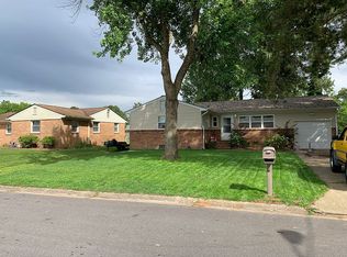 305 Butrico Rd, Chesapeake, VA 23325