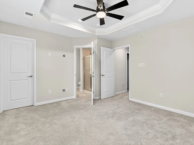 526 Dogwood Ln — Photo 24