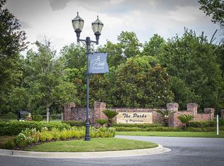 321 Cypress Crossing Dr, Belle Chasse, LA 70037