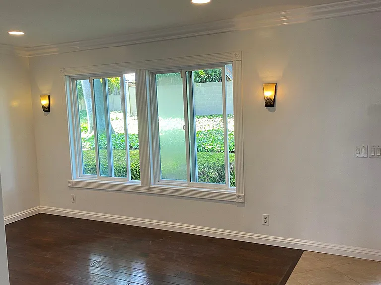 1455 Deauville Pl — Photo 2