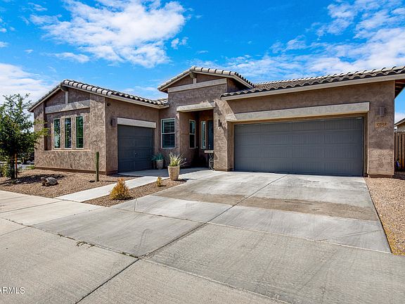 3rd image of 22912 E VIA DEL ORO --