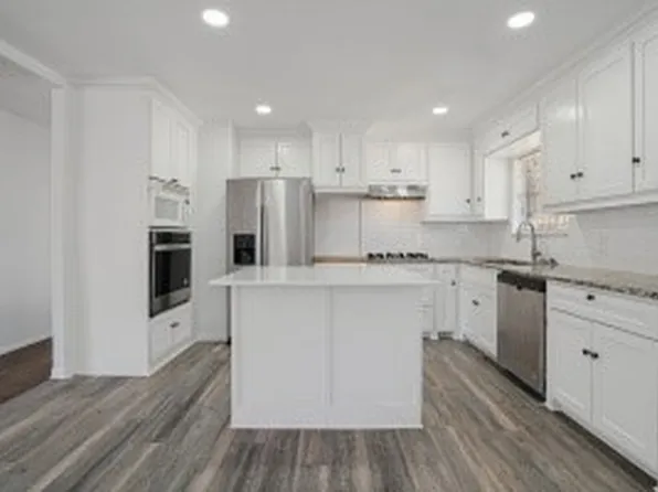 5803 Trio Ln, Dallas, TX 75241