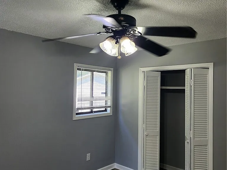 1437 Artesian Ct — Photo 13