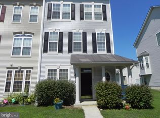 84 Davis St, Charles Town, WV 25414