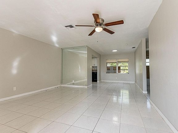 4th image of 6701 Blvd Of Champions