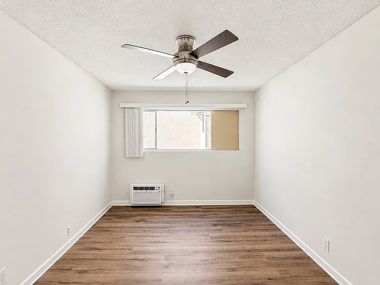 1027 N Ogden Dr #6 — Photo 13