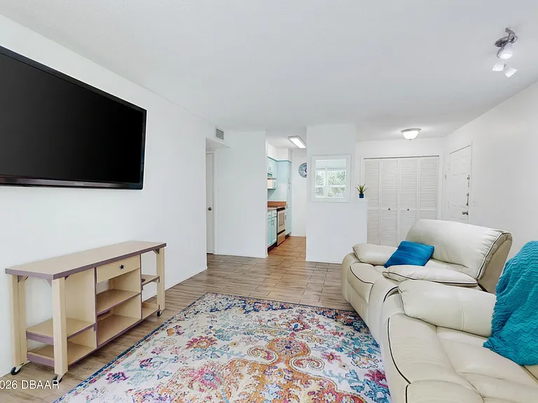 1401 S Palmetto Ave #302 — Photo 4