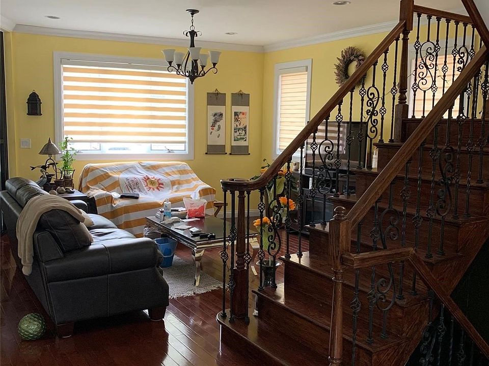 5860 Hewlett St, Little Neck, NY 11362 MLS 3390427 Zillow