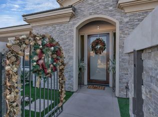 1441 Olga Way, Palm Springs, CA 92262