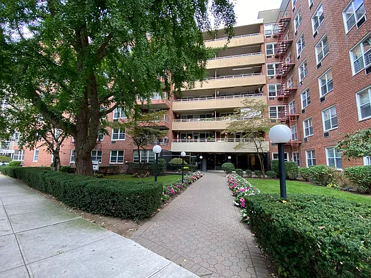 Rented by S&S Ocean Bay Properties | media 18