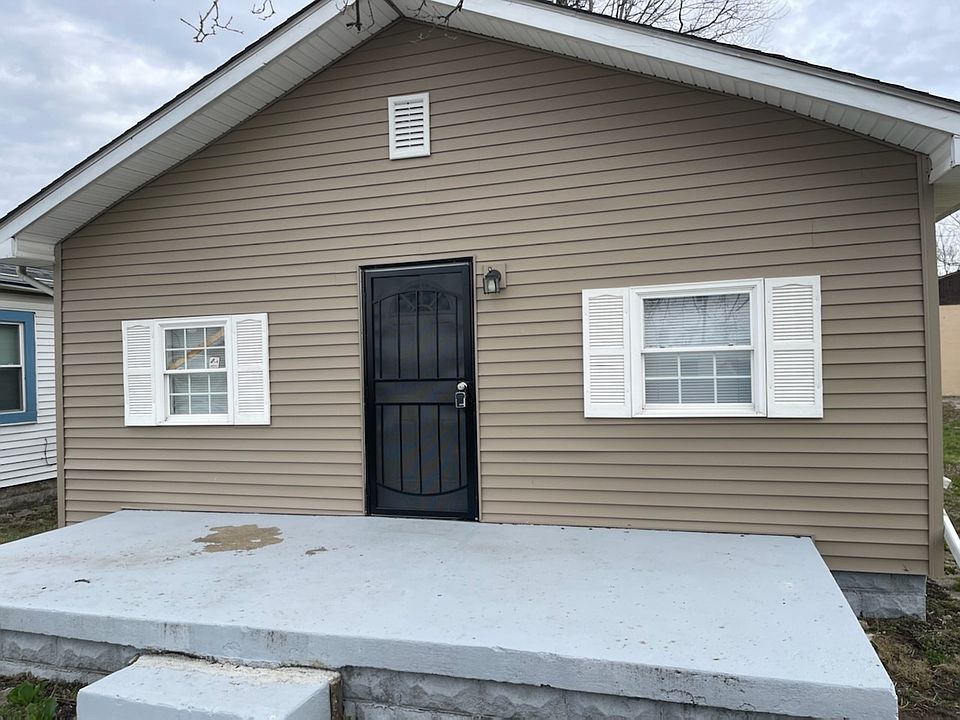 1st image of 2237 Yandes St