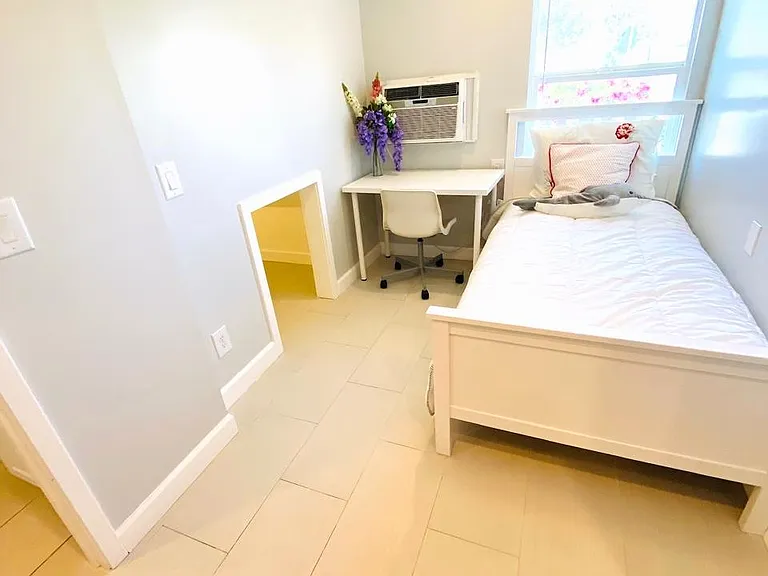 2924 Van Buren Pl — Photo 27