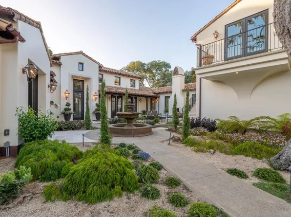 1041 Rodeo Rd, Pebble Beach, CA 93953